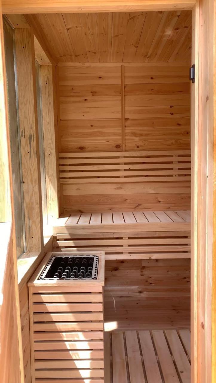 Riverside Guesthouse & Sauna Vuthaj Exterior foto